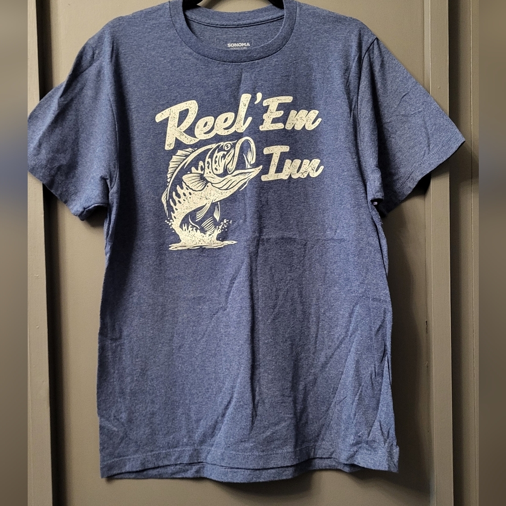 Adult M Reel Em Inn T-Shirt